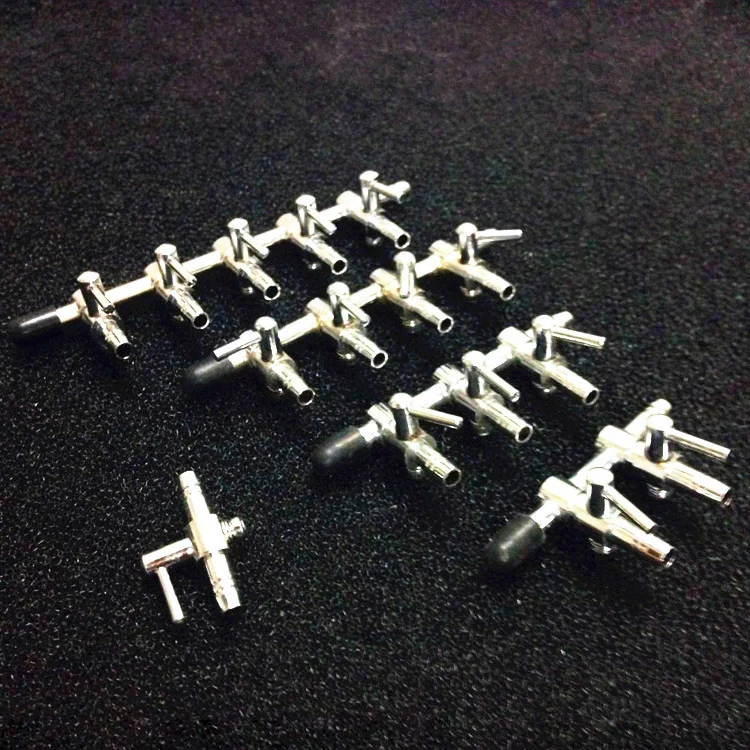 2664671361_1645901485