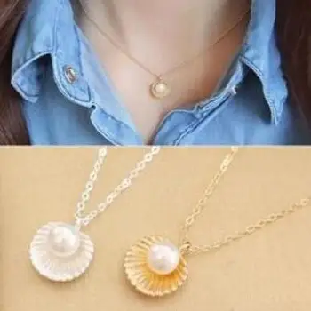 

Gift Korean Fashion Simple Pearl Shell Shape Pendant Necklace Women Clavicle Short Jewelry Manufacturers Statement Necklace