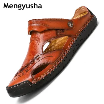 

2019 new men's summer men's shoes casual hole leather shoes Baotou sandals fashion half slippers beach England
