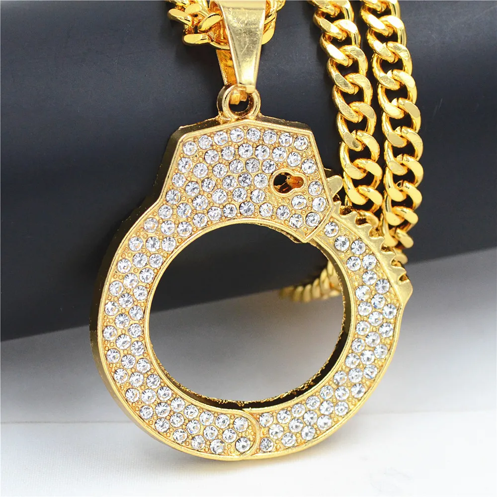 

Handcuffs Alloy Gold Color necklace Car Pendant Hanging Car Interior Decoration Rear View Mirror Accessories For Car Ornament
