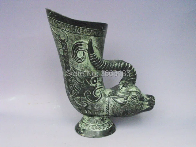 

Chinese Antique Bronze Imitation Lucky Ox Pattern Cup Jue Mascot Living Room Home Decoration Craft Phoenix Sign