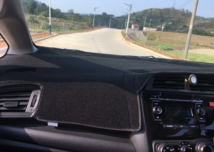 direita e esquerda painel do carro cobre