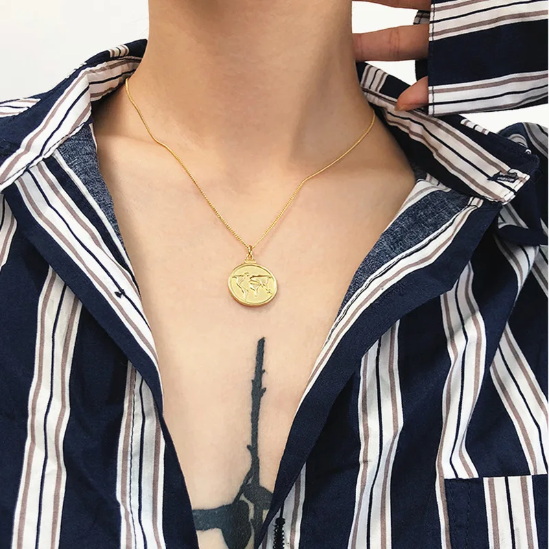 

Coin Necklaces Metal Taki Pendant Necklaces 2019 Trendy Fashion World Map Kolye Geometric Round Gold Choker Collane Donna women