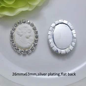 

(J0590) 26mmX33mm rhinestone button,flat back,cameo beads in middle