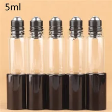 50 шт. в партии 5 мл стеклянные мини бутылка с роликом с ролик из нержавеющей стали Маленький Ролик эфирного масла на пробе бутылки с черной крышкой