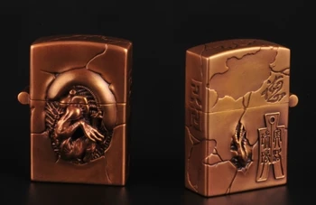 

6*4.5*2.7cm bronze 3D Emboss AVP Iron Wars Alien lighter Art collection