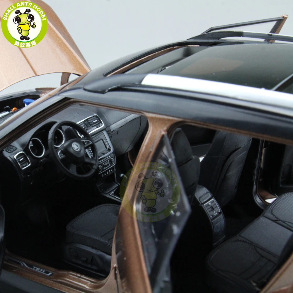 1/18 Skoda Yeti SUV литая модель металлическая модель автомобиля SUV подарок коллекция хобби коричневый