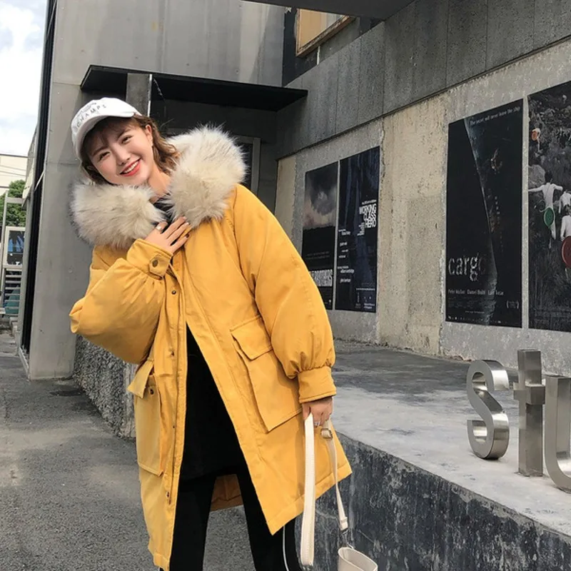 

Huge Real Raccoon Fur Collar 2018 Winter Coat Women Snow Outwear Female White Duck Down Jacket Loose Warm Hood Plus Size Parkas