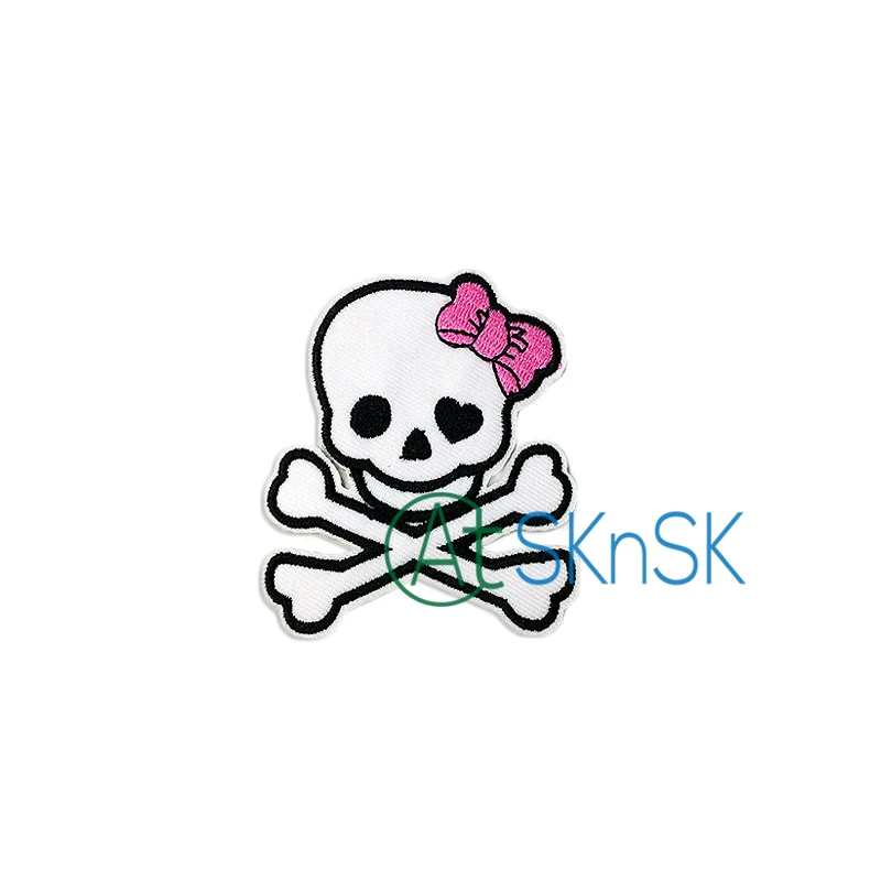 

2Pcs/lot White Skull Patches Jacket Applications Iron on Small Pink Bow-knot Clothes Stickers Coat Decorative Clothing 6.4*6.9cm