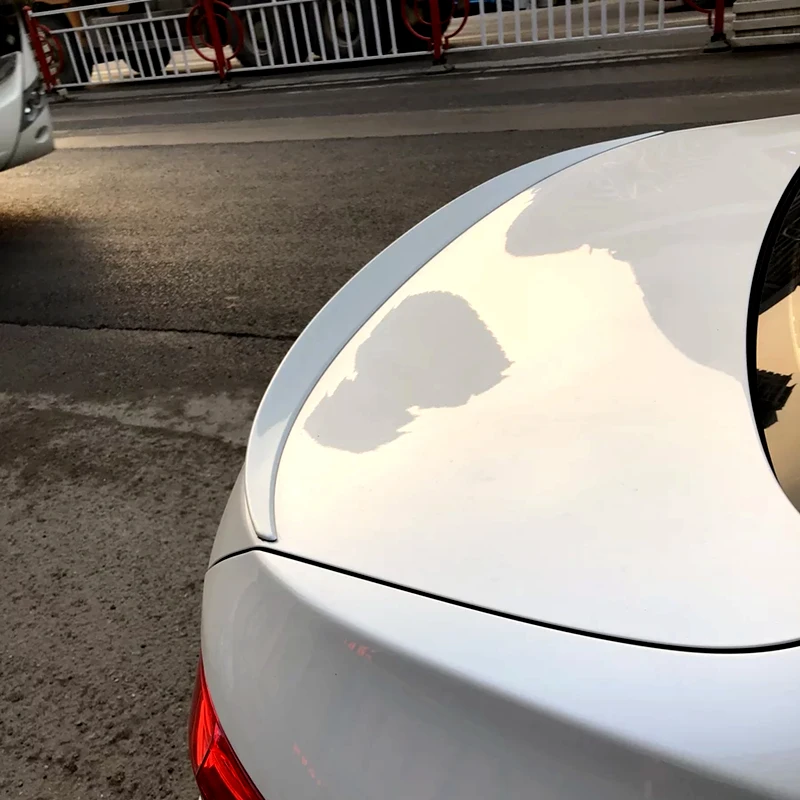 For-2010-2015-BMW-F10-F18-Spoiler-For-BMW-M5-520i-528i-535i-530i-525-spoiler (1)_