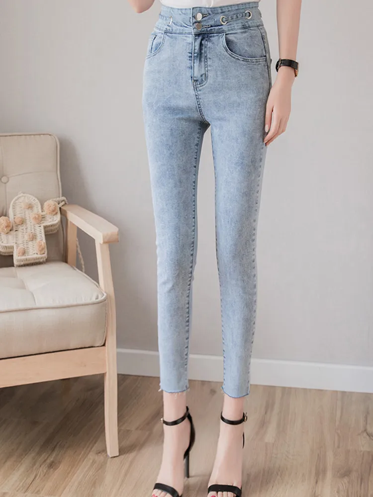 plus size push up jeans