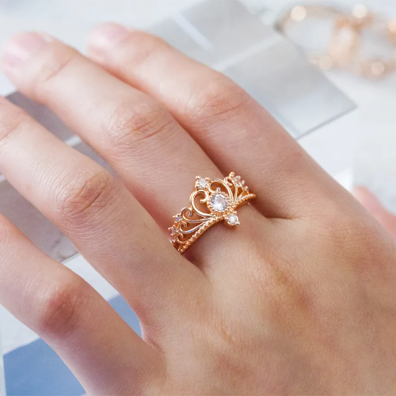 

Tisonliz Luxury Princess Crystal Rings Gold Color Copper Wedding Engagement Rings Statement Jewelry Female Anel Accessories