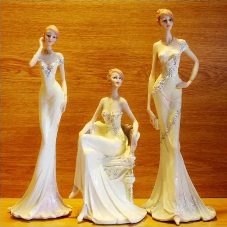

Longree Resin Statue Europe Style Girls MOQ2pcs Table Top Decor Art Crafts Different Styles Graceful Girl Figurine Home Decor
