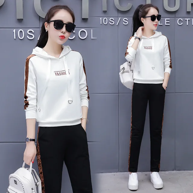 Women Tracksuits 2 Pieces Set Long sleeves Pullover Hoodies Sport Pants Spring Autumn Jogging Running Suits Gym Women Sportswear