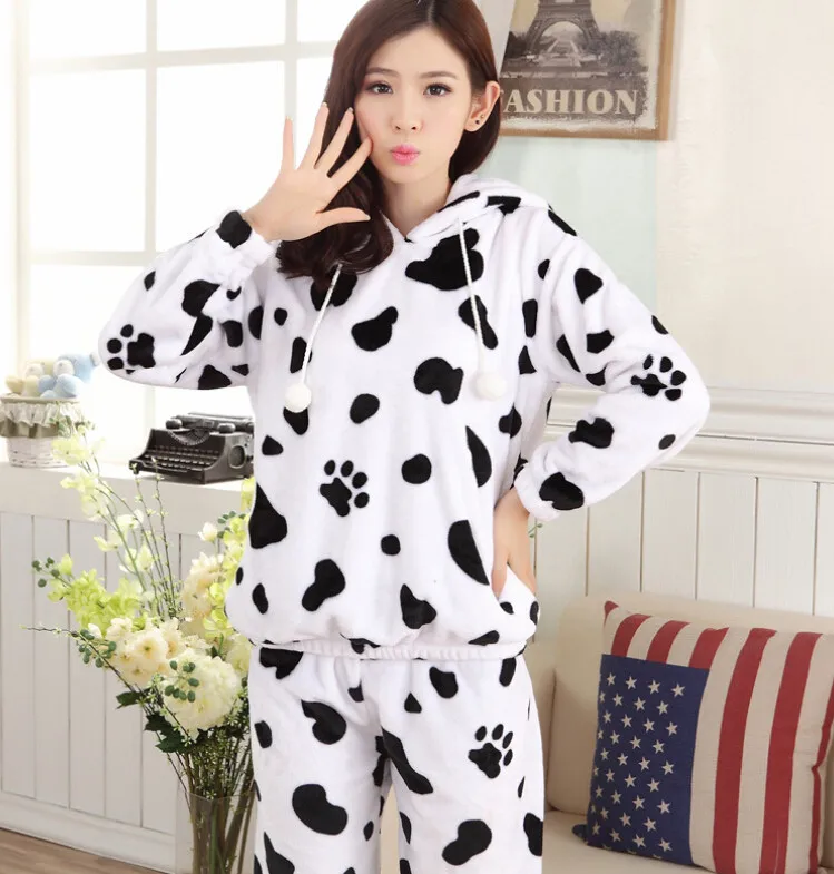 Зимние фланелевые пижамы для взрослых; костюм с коровой из мультфильма; мягкие и удобные унисекс; распродажа; KS0716