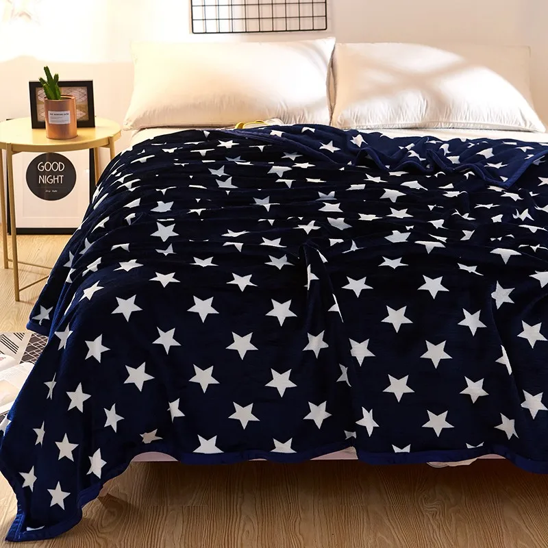 White Stars Printing Fleece Blankets On The Beds Polyester Flannel
