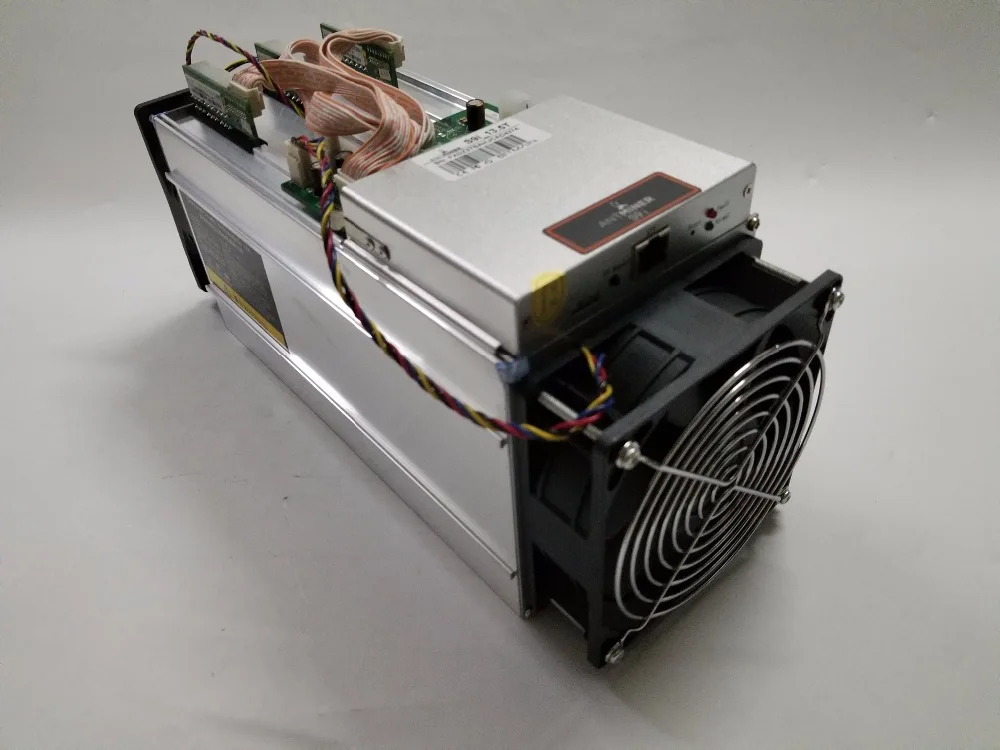 AntMiner S9i 13,5 T майнера биткоинов(без блока питания) BTC МПБ Шахтер лучше, чем S9 T9+ V9 WhatsMiner M3