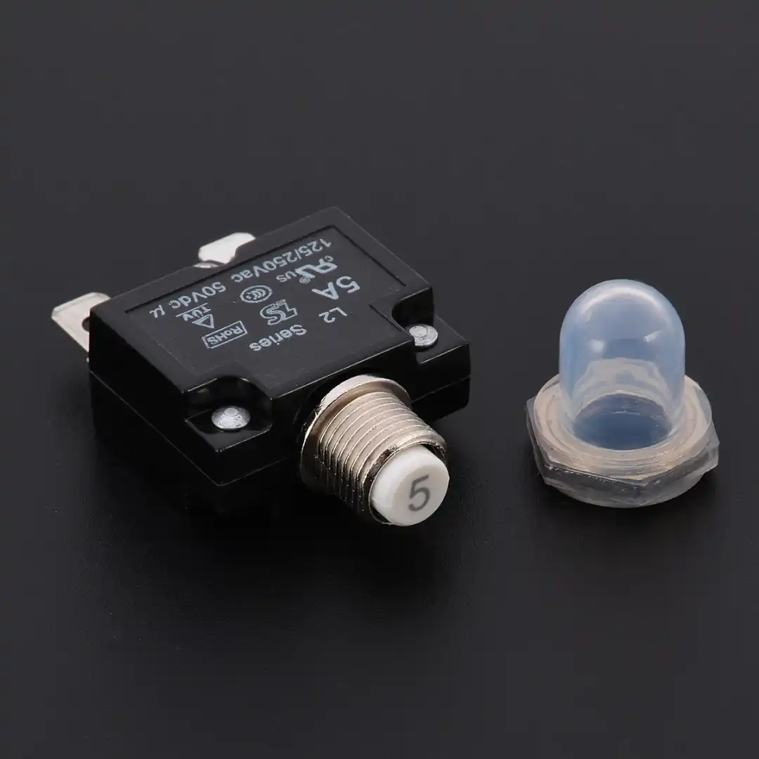 4A DUST CAP SELECT THE RATING. 35A THERMAL CIRCUIT BREAKER RE-SETTABLE FUSE