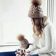 Милые детские шапки для девочек; теплая вязаная шапка для мамы и дочки; одинаковые детские шапки и кепки для всей семьи; зимняя детская вязаная шапочка для новорожденных