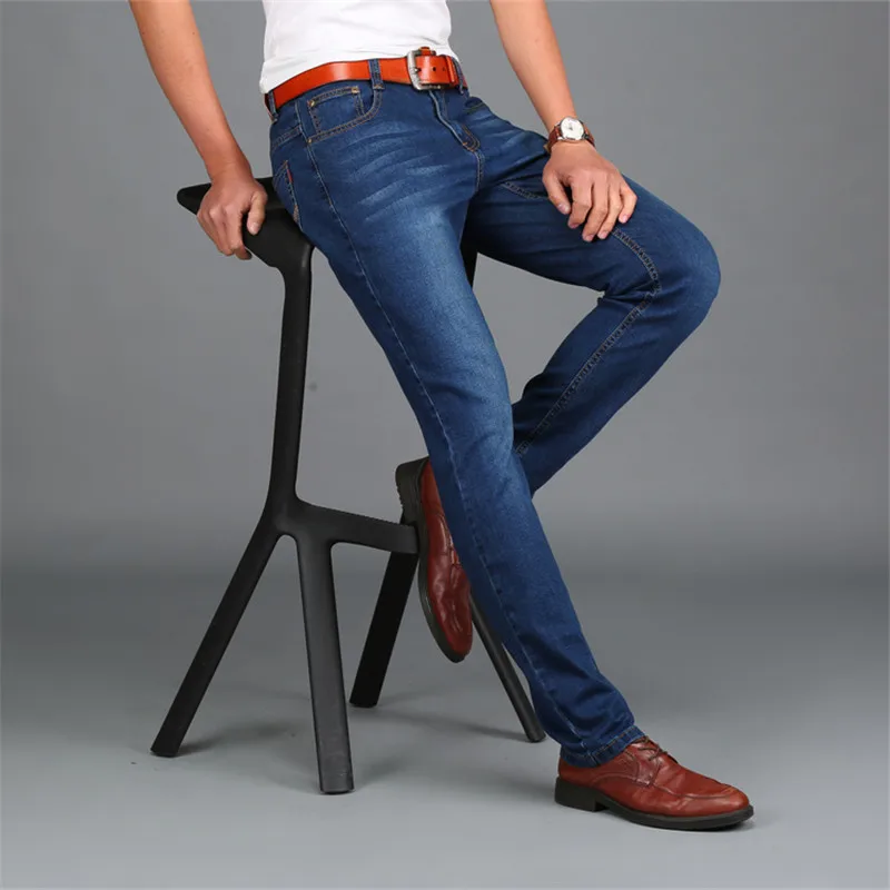 2018 Men's Jeans Four Seasons New Urban Fashion Popular Casual Cotton Stretch Denim Large Size Waist Feet Trousers Casual Jeans