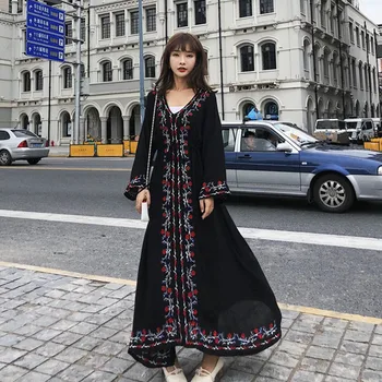

maxi dress floral embroidered long Sleeve white dress Vintage women winter tassel boho chic style dresses brand vestidos 2018