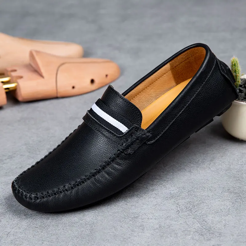 

2019 Men Formal Dress Shoes outdoor fashion loafers boats Soft Sole Slip-on genuine leather Loafers Party Casual Shoes L4