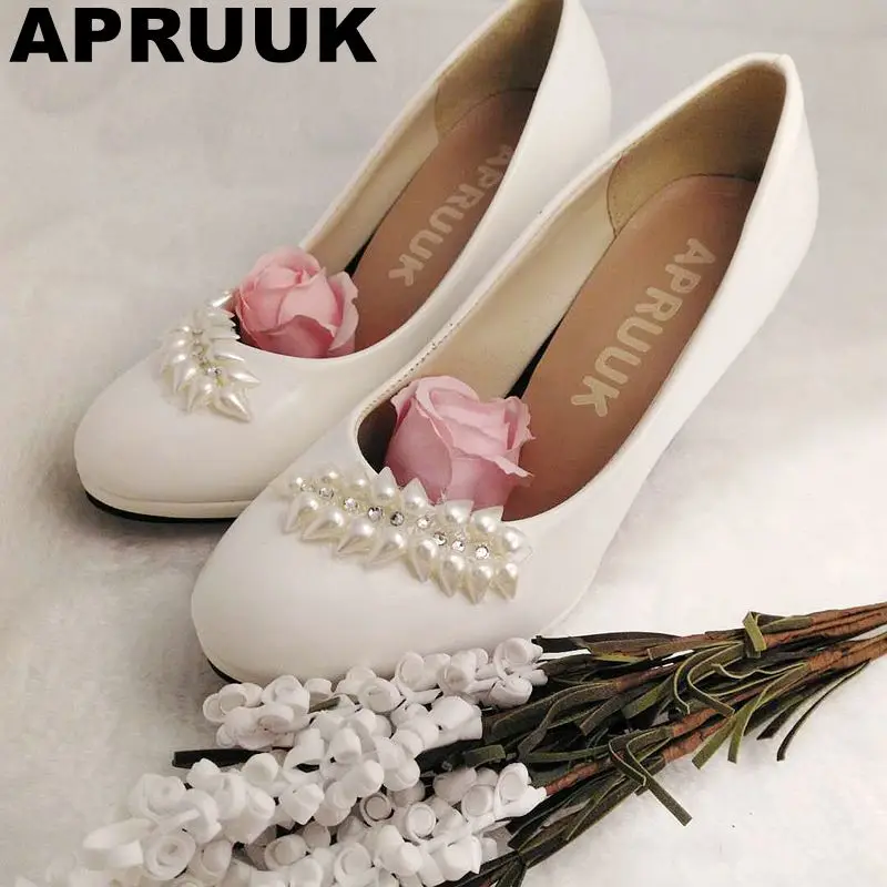 pearl pumps shoes