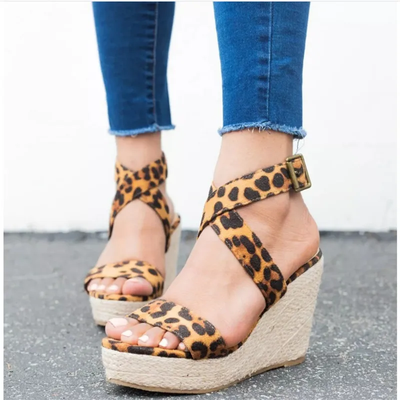 Laamei/Женская обувь; женская обувь; Chaussure; Модные женские летние босоножки; Туфли-лодочки; туфли на высоком каблуке и платформе с перекрестной шнуровкой; zapatos Mujer - Цвет: leopard