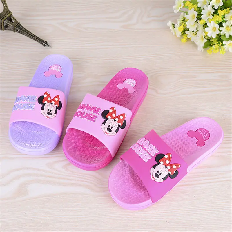 Disney/Новинка; тапочки с героями мультфильмов; нескользящие Пластиковые домашние Тапочки для ванной; летние мужские тапочки с Минни; большие размеры 36-45
