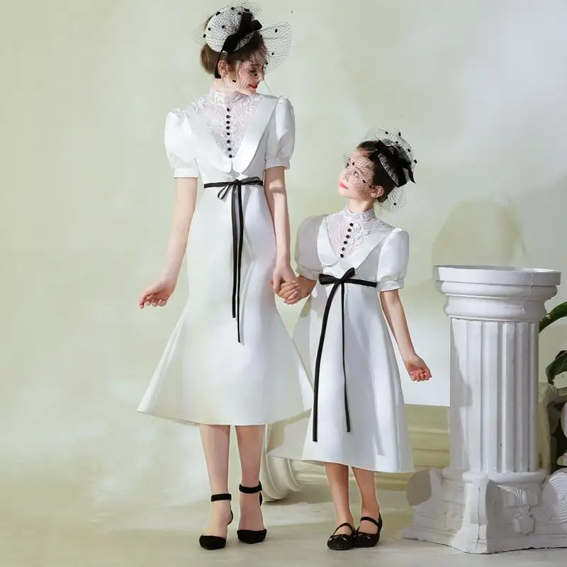 

Mother Daughter Dresses 2019 Mommy Girl White Lace Matching Twinning Party Dress Family Look Outfits Girl Mom Clothing JN874