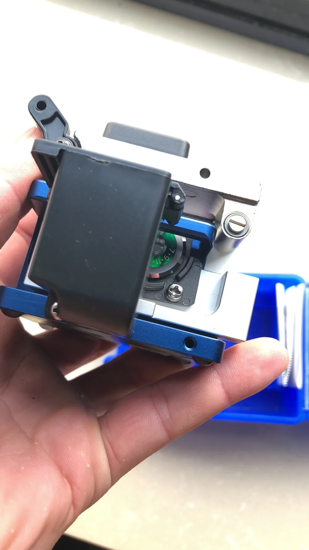 High precision fiber cleaver 2