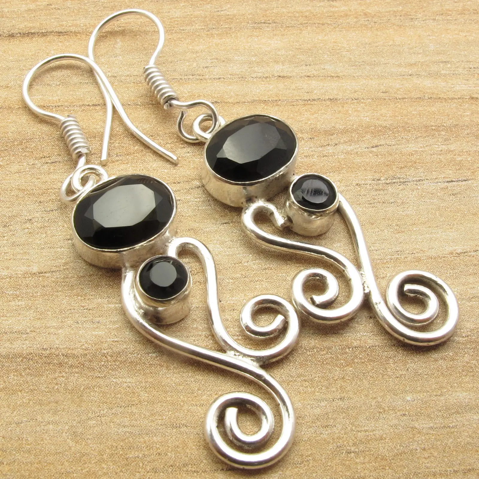 Vintage Fashion Online ! BLACK ONYX Earrings ! Silver Plated Jewelry 4.