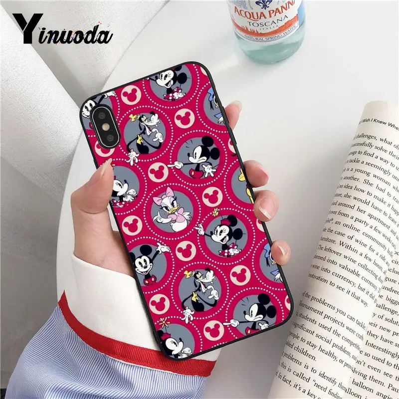 Kissing Mouse Mickey Minnie