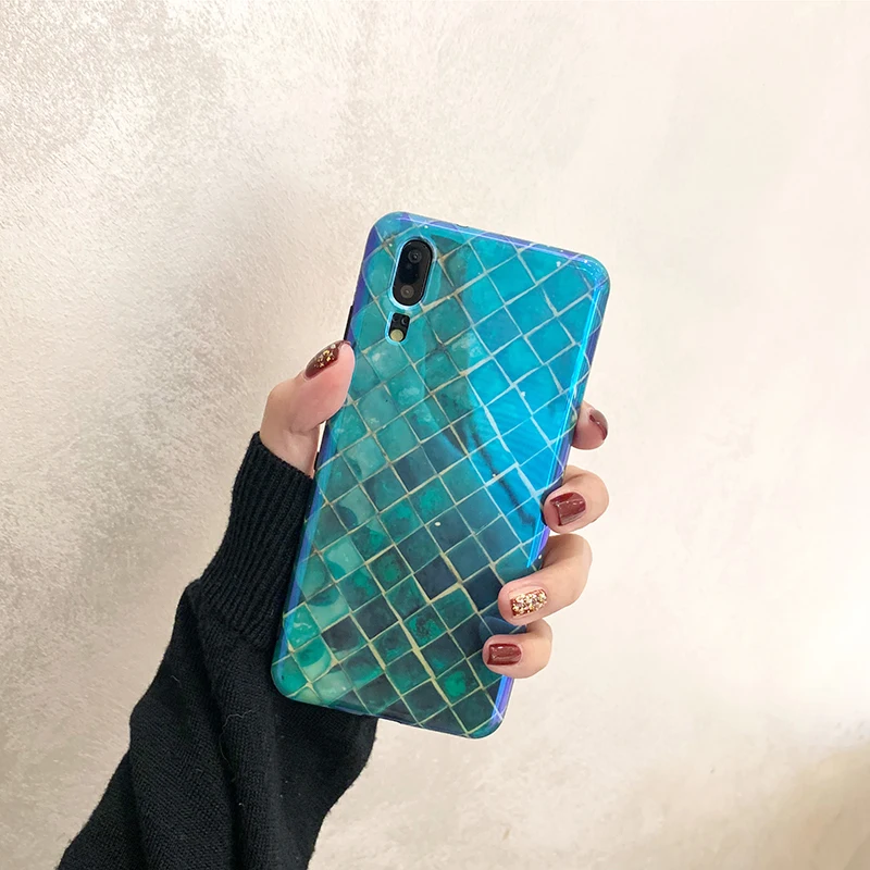 

Phone Case for Huawei P20 Pro Mate10 Pro Green Fish scales glossy IMD soft TPU case For Huawei Honor 9 10 Nova 2S 3 back conque