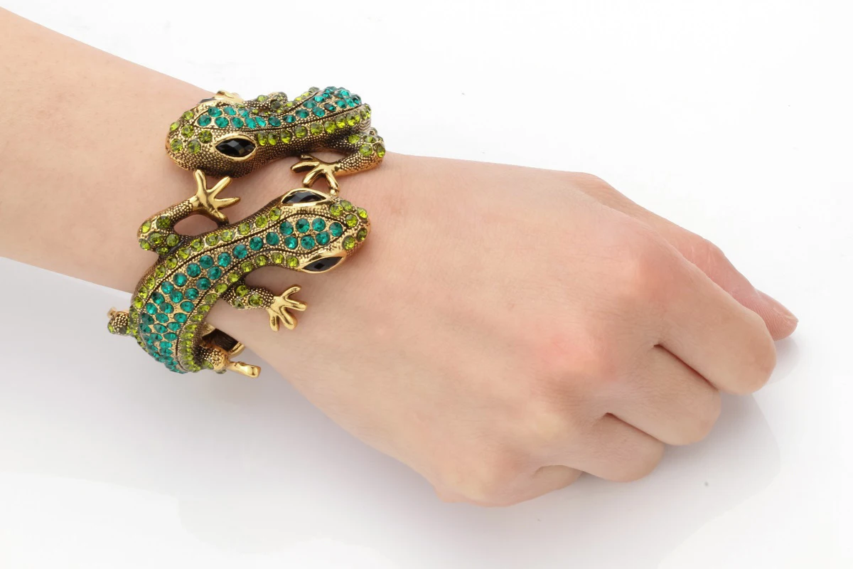 YACQ Gecko Bangle Bracelet Antique Gold Silver Color Animal Bling Crystal Jewelry Gifts for Women Her Girls Dropshipping A08 2