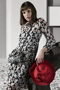 

High Quality 2019 Dress Sexy Casual Loose Vintage Women Full Loving Heart Print Celebrity Fashion Full O Neck Dresses Wholesale