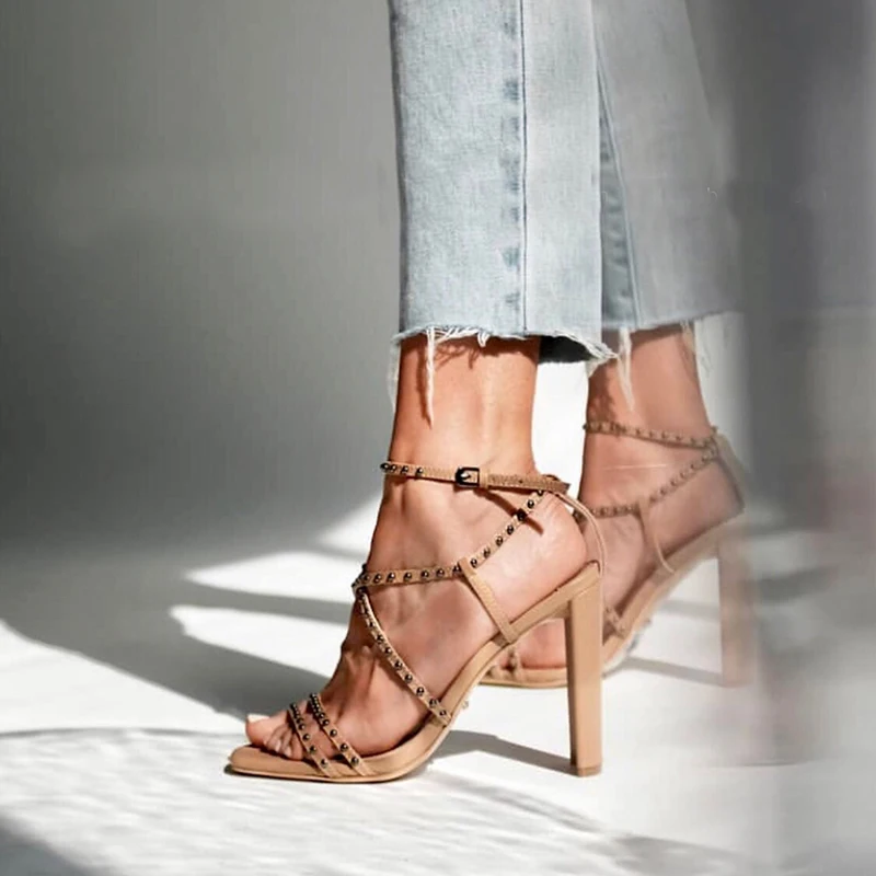 

2019 Rivet chunky heel sandals cross strappy sexy black studded cut out ankle buckle Semilunar square heel dress shoes