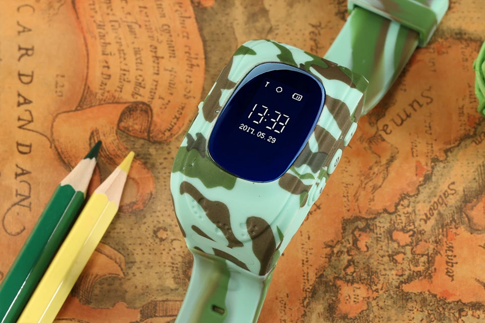 Femperna Kids Smartwatch Q50 SOS Call Locator Tracker Baby Smart Watch with GPS Sim card Russian smart baby watch for Children 30 (5)