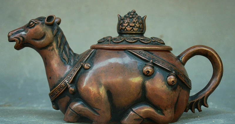 

8" Old Chinese Dynasty Palace Pure Copper Bronze Horse Shape Wine Tea Pot Flagon