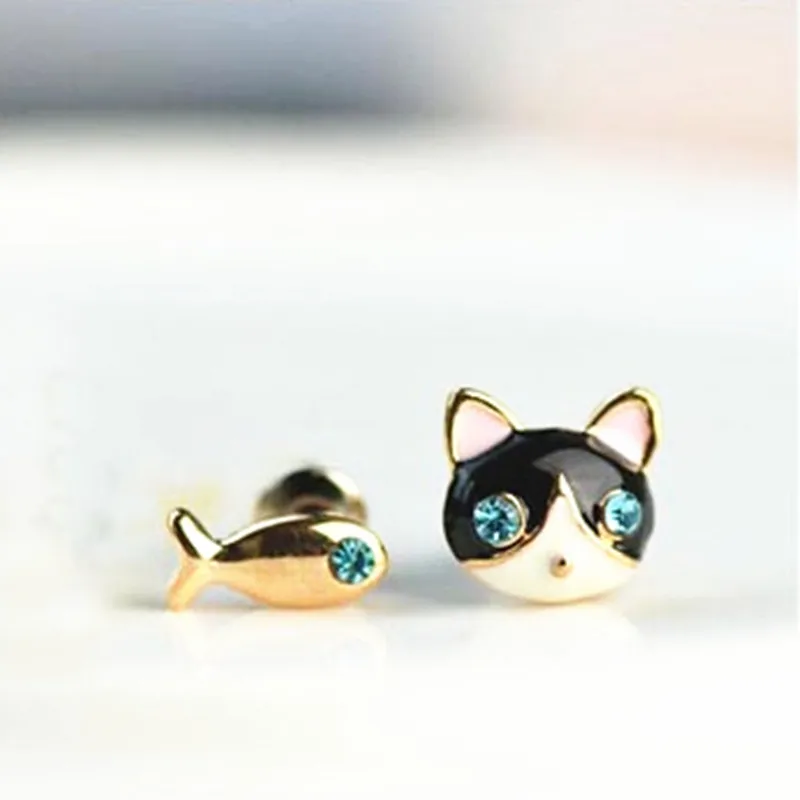 

The Korean Jewelry Cute Little Cat and Fish Earring CED320