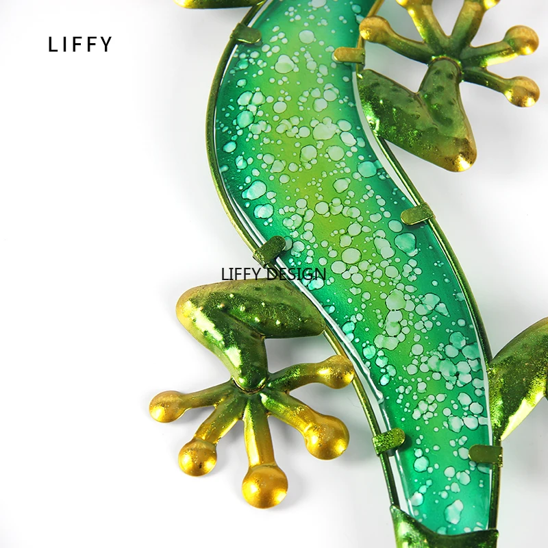 Liffy Metal Glass Lizard Wall Decor for Home Garden Decoration and Miniatures Garden Statues for Garden Ornaments Outdoor Fairy