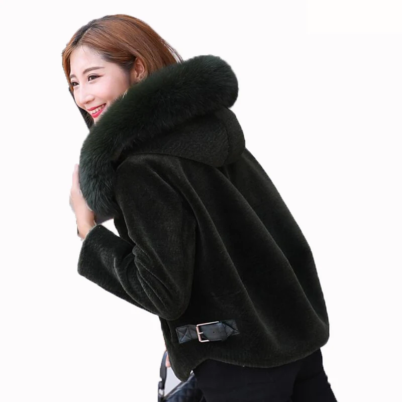 

Real Fur Coat Fox Fur Collar Wool Coat Hooded Sheep Shearing Fur 2019 Fur Winter Coat Women Tops Short Korean Black Jacket ZT234