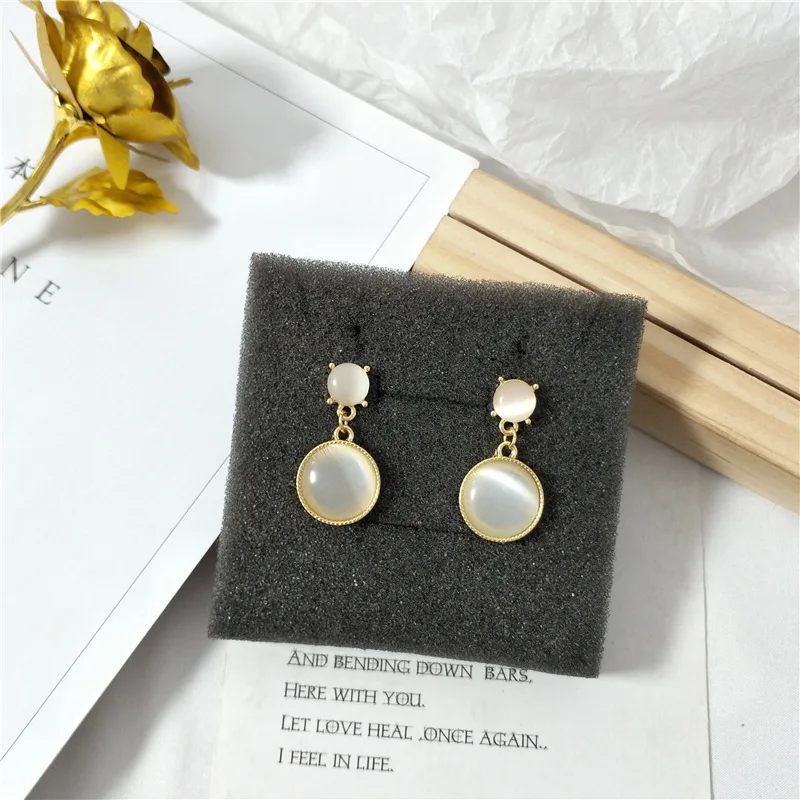 

Vintage Opal Earrings Temperament Girl Stitching Geometric Long Dangle Earrings For Women Accessories Jewelry boucle d'oreille