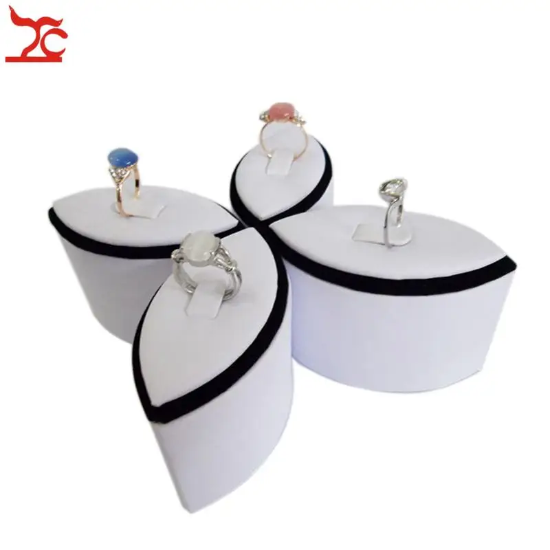 Atacado 4 pçs/set Torre Stand Holder Jóias Display Anel de Exibição Em Forma de Flor Branca e Preta