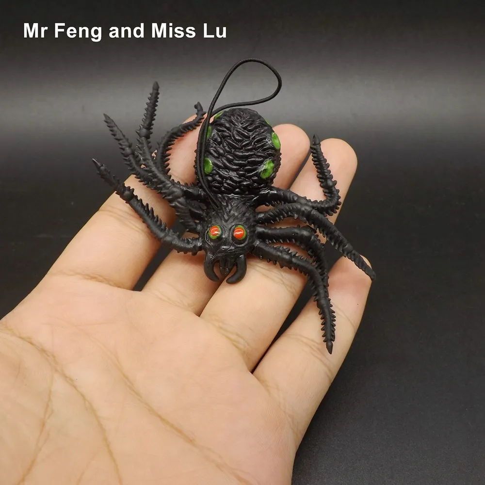 Realistic Prop Spider Model Halloween Decoration Festival Joking Toyin