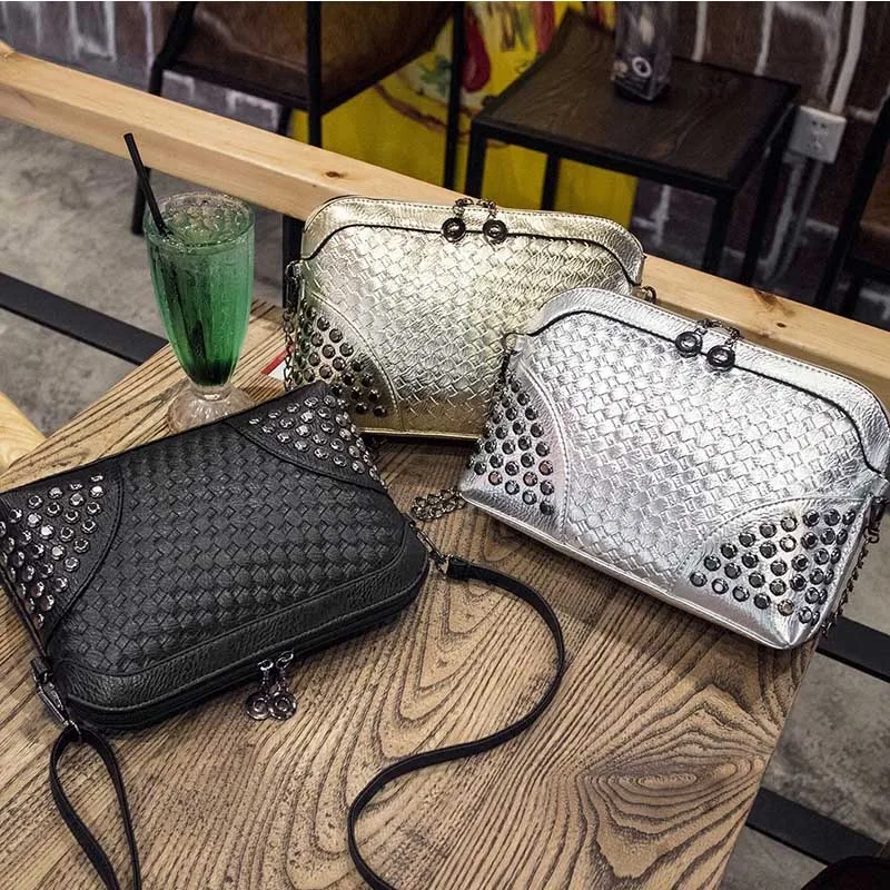 

Wobag Fashion Casual Girl Shoulder Bag Gold Woven Mini Shell Bag 2020 New Ladies Rivet PU Leather Silver Messenger Bag