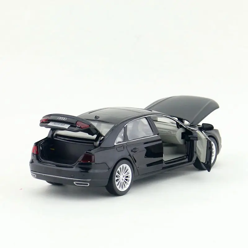 Audi A8 (6)