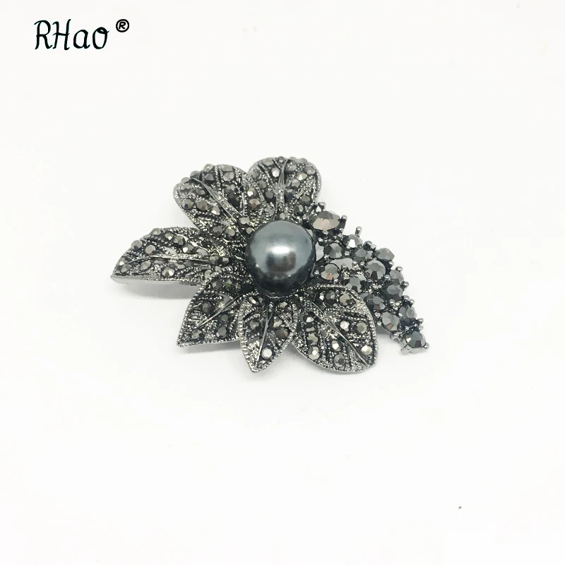 RHao Винтажная брошь в виде цветка с черным жемчугом и кристаллами булавки для