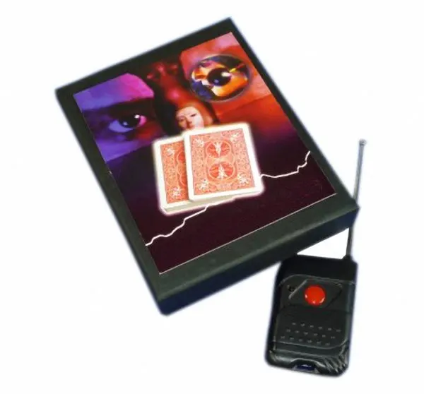 

Invisible Hand - Deck -- Card Trick Magic