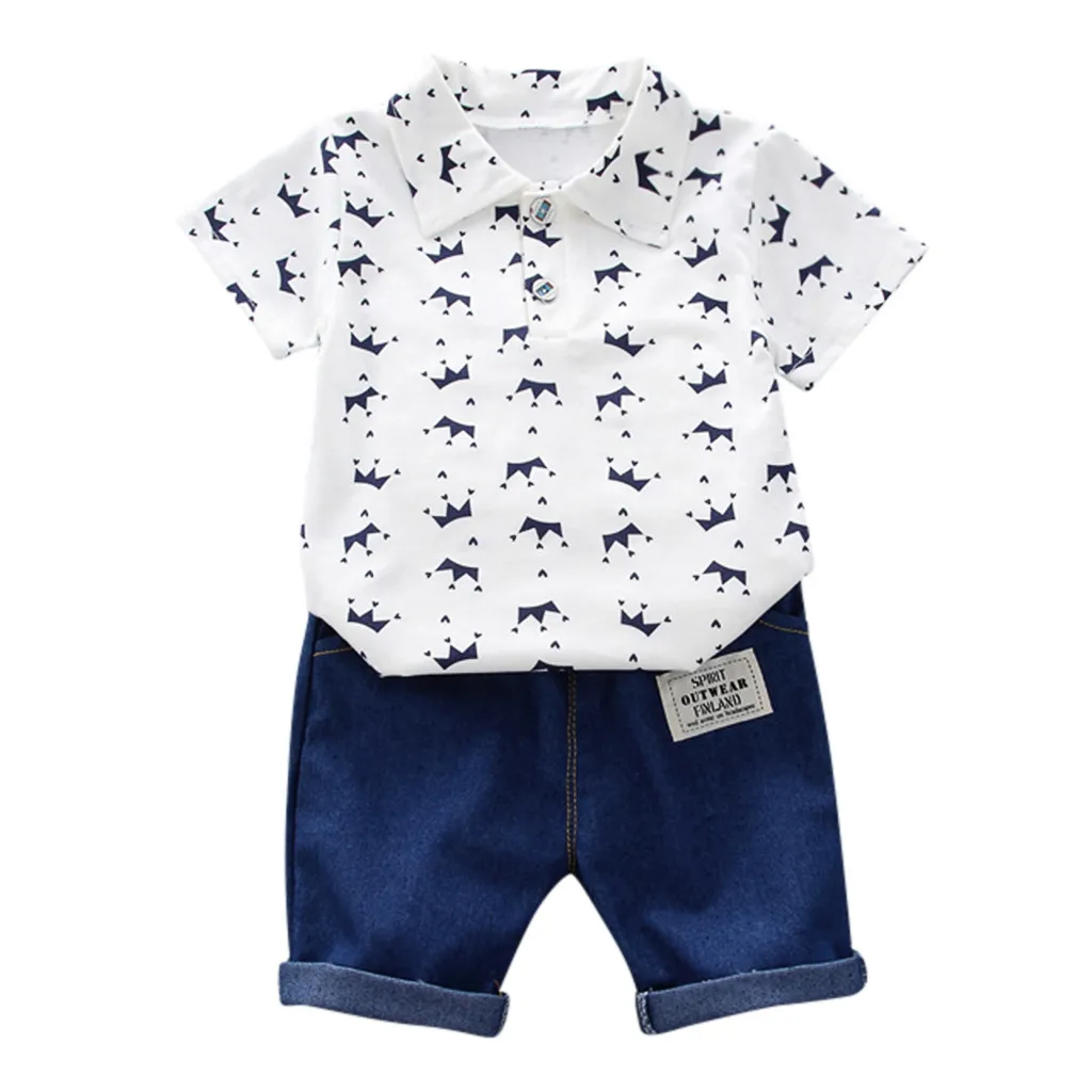 Комплект одежды для маленьких мальчиков; детская рубашка с короткими рукавами и рисунком короны; топы; джинсовые штаны; летний комплект повседневной одежды для маленьких мальчиков